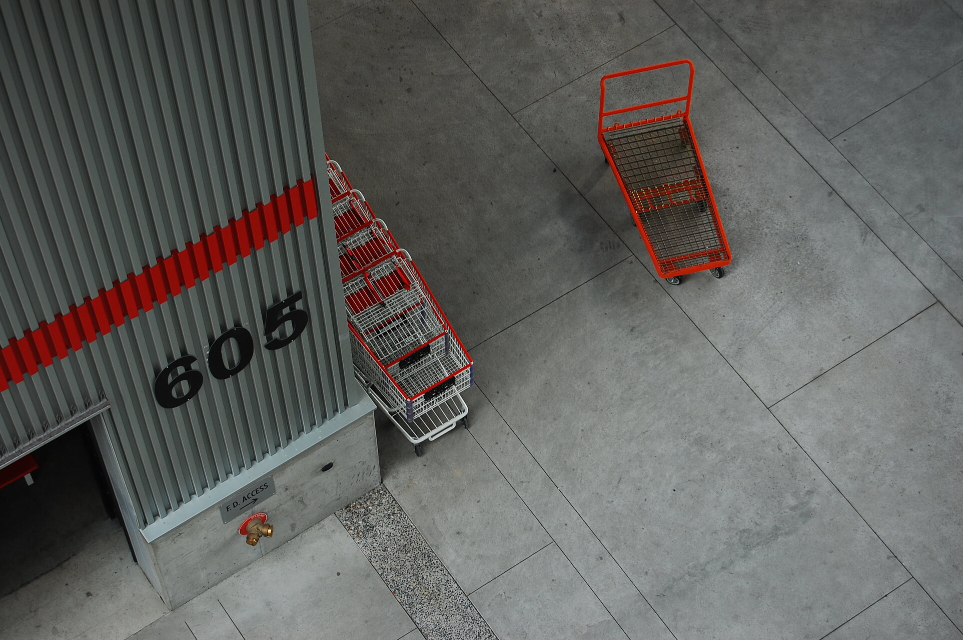 An empty cup or vessel representing the Taoist concept of emptiness